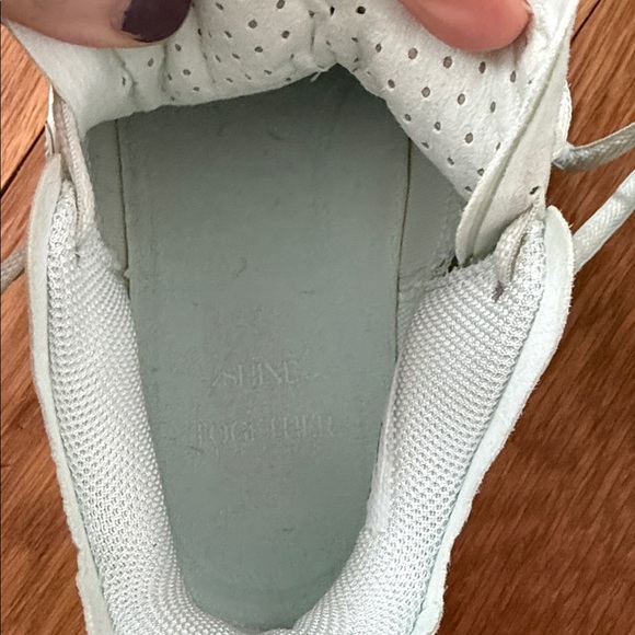 Nike Girls/Womens Basketball Sneakers - Picture 14 of 14